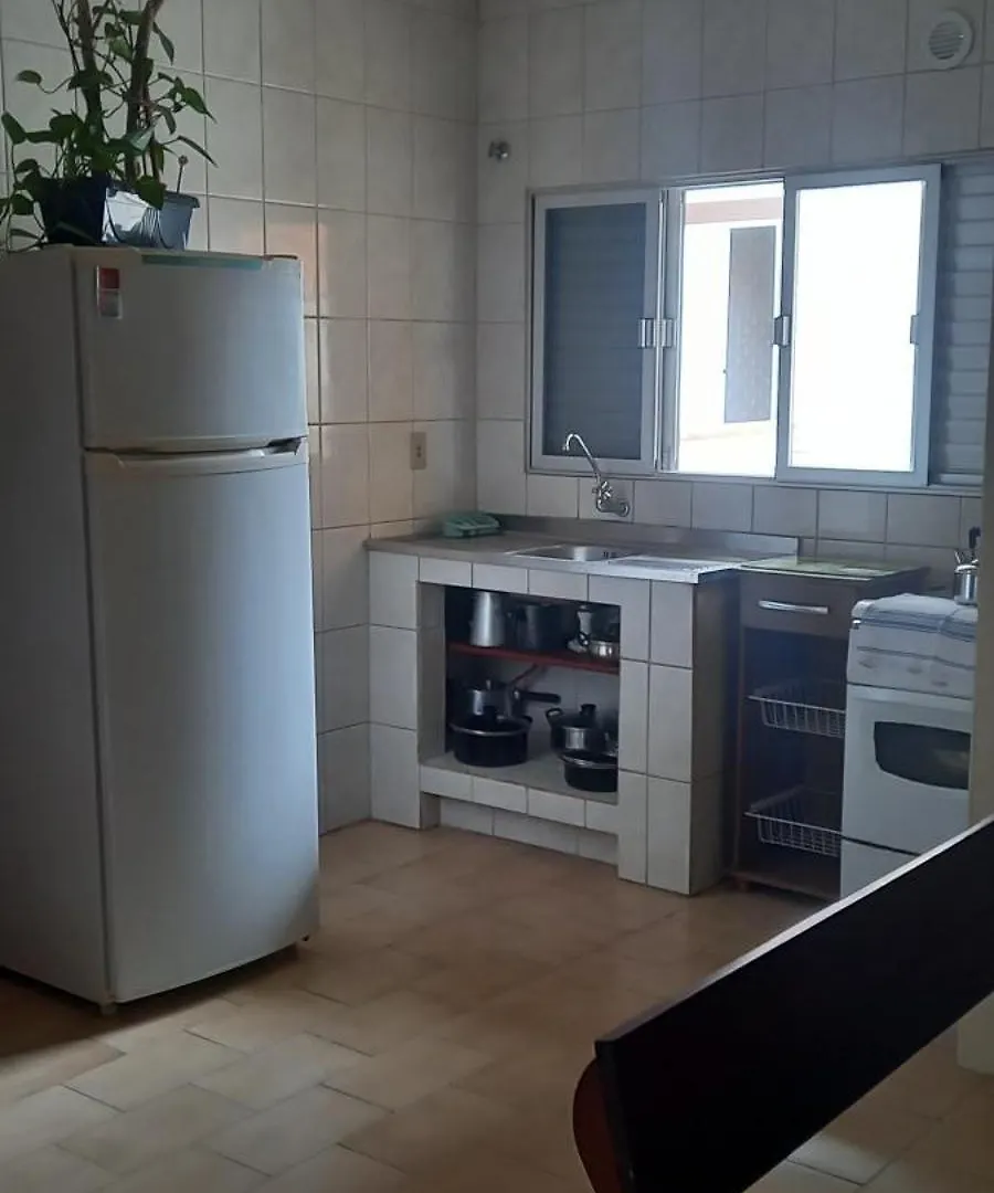 公寓 Residencial 50M Da Praia De Bombas 邦比尼亚斯 巴西